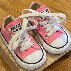 Baby size 3 pink Converse low tops